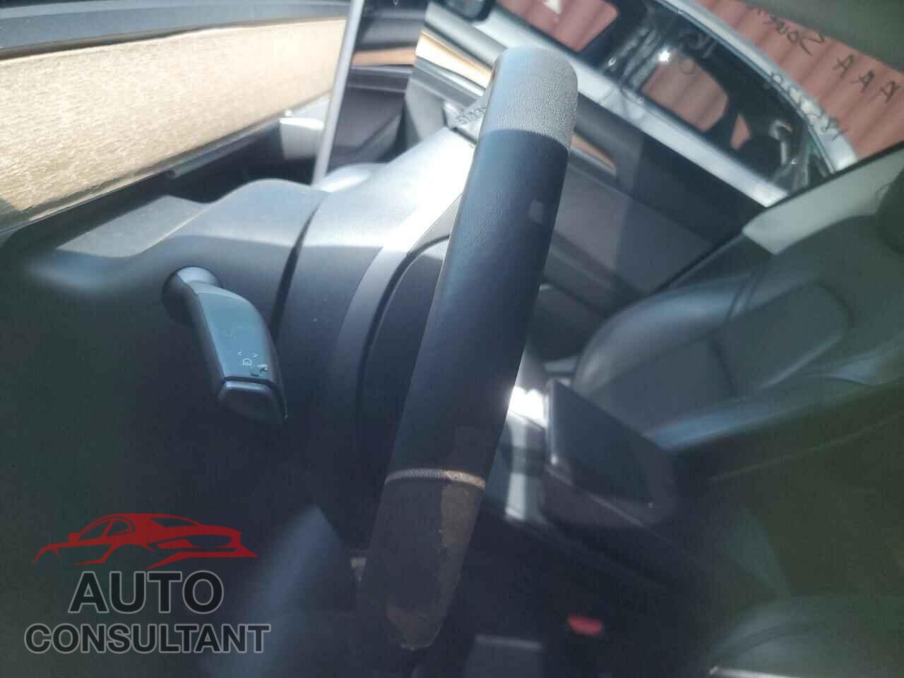 TESLA MODEL 3 2022 - 5YJ3E1EA3NF185238