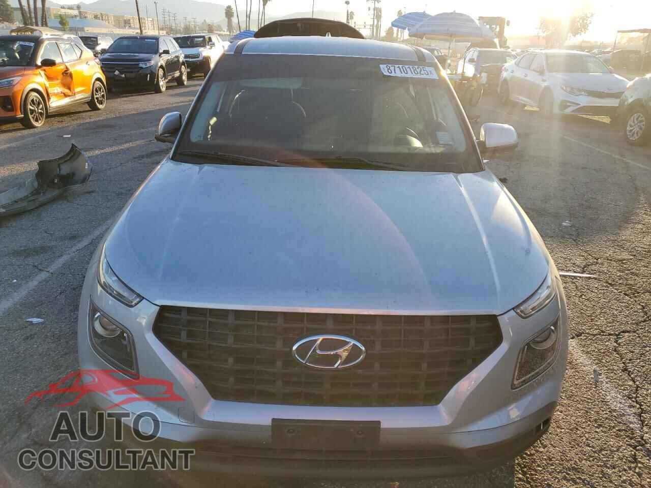 HYUNDAI VENUE 2020 - KMHRB8A35LU032010