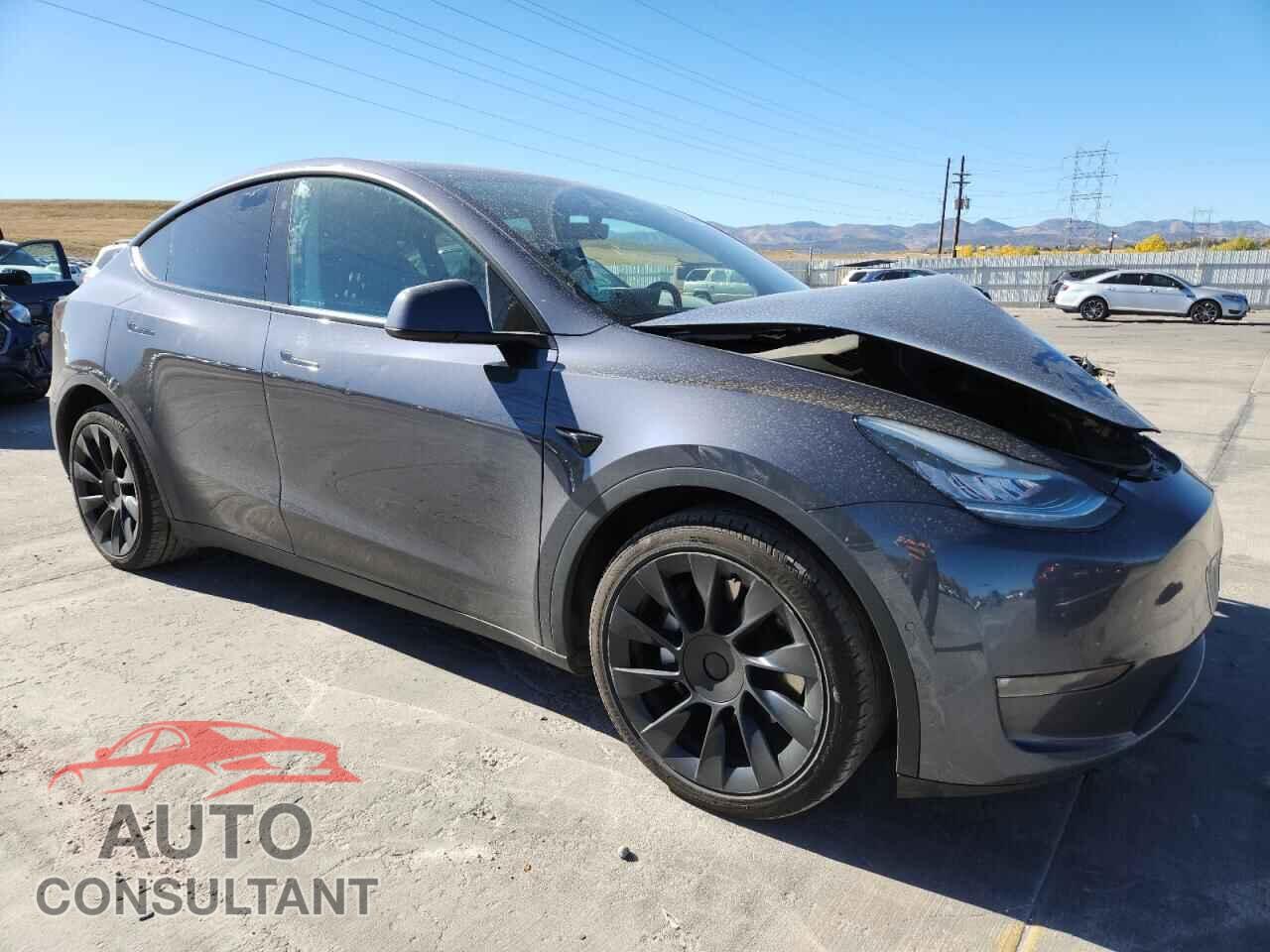 TESLA MODEL Y 2022 - 7SAYGDEE5NF373380