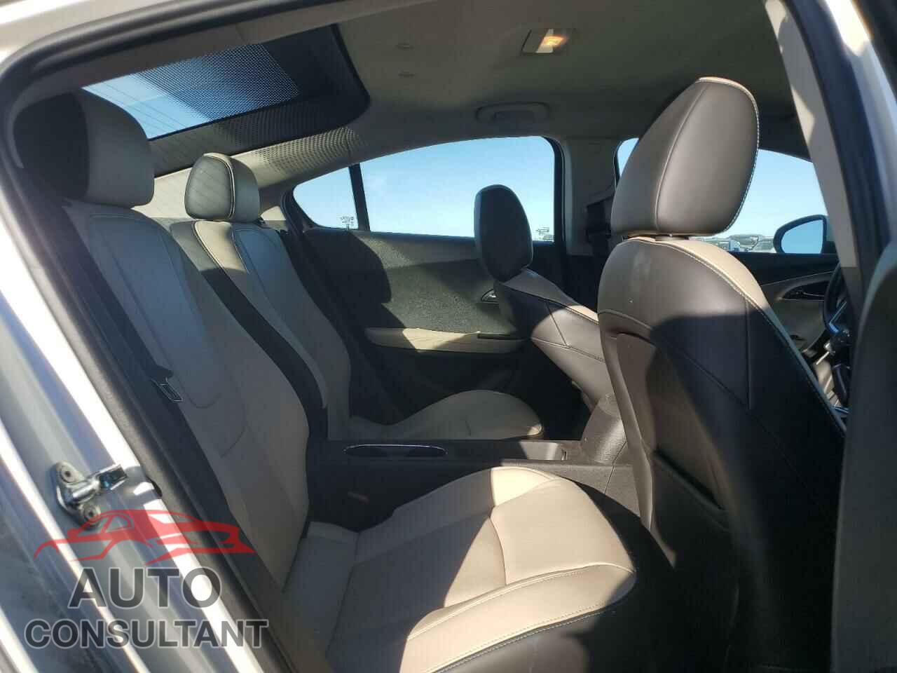 CHEVROLET VOLT 2011 - 1G1RD6E43BU101788