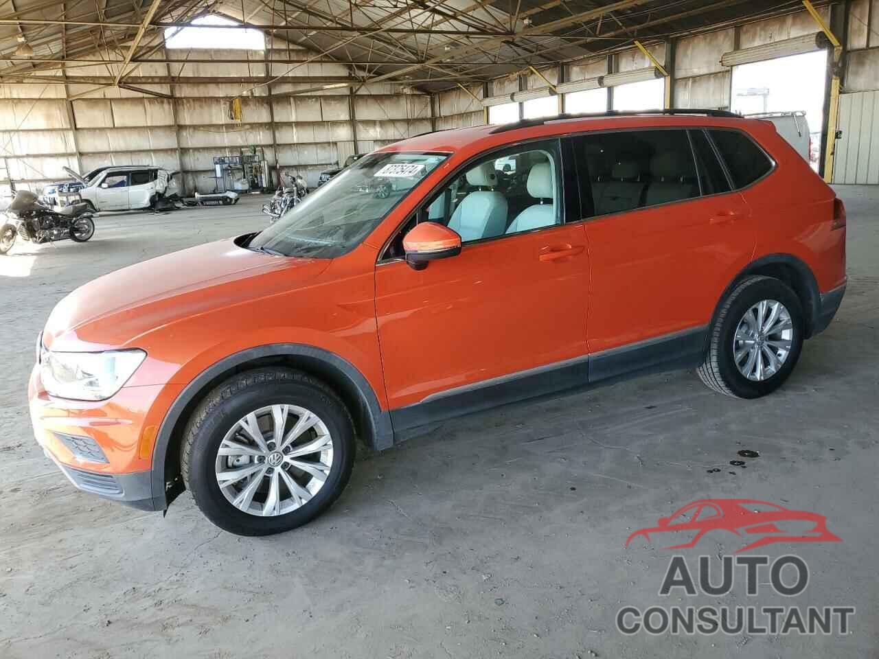 VOLKSWAGEN TIGUAN 2018 - 3VV3B7AX2JM063497