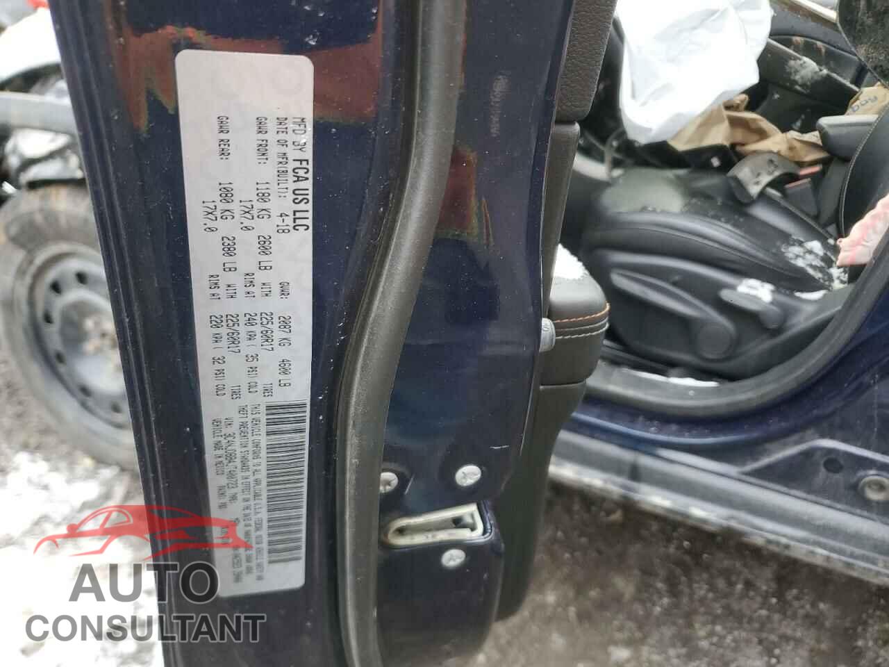 JEEP COMPASS 2018 - 3C4NJDBB4JT400723