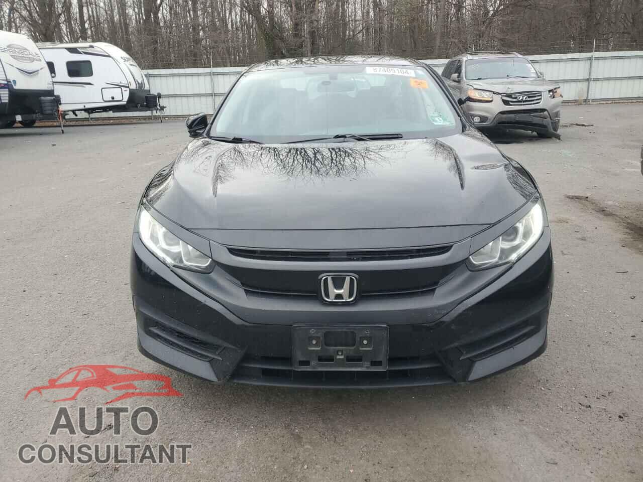 HONDA CIVIC 2017 - 2HGFC2F55HH545569