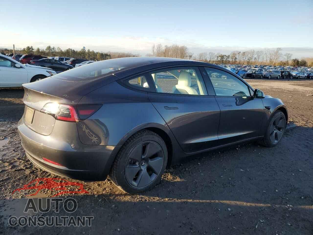 TESLA MODEL 3 2022 - 5YJ3E1EB9NF154827