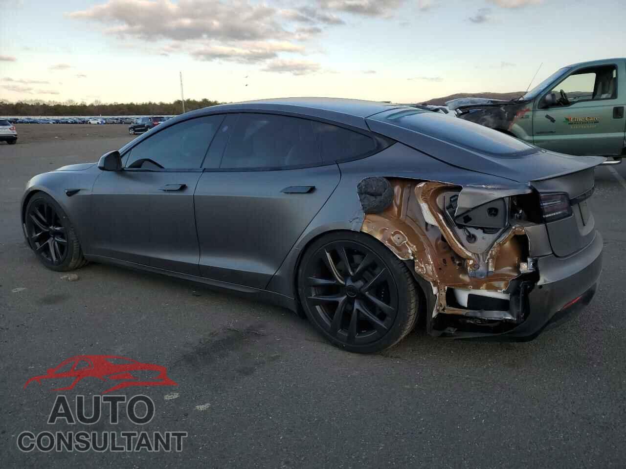 TESLA MODEL S 2022 - 5YJSA1E5XNF489693