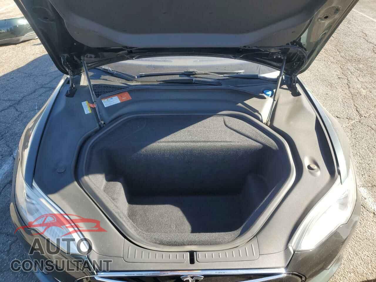 TESLA MODEL S 2014 - 5YJSA1H25EFP62945