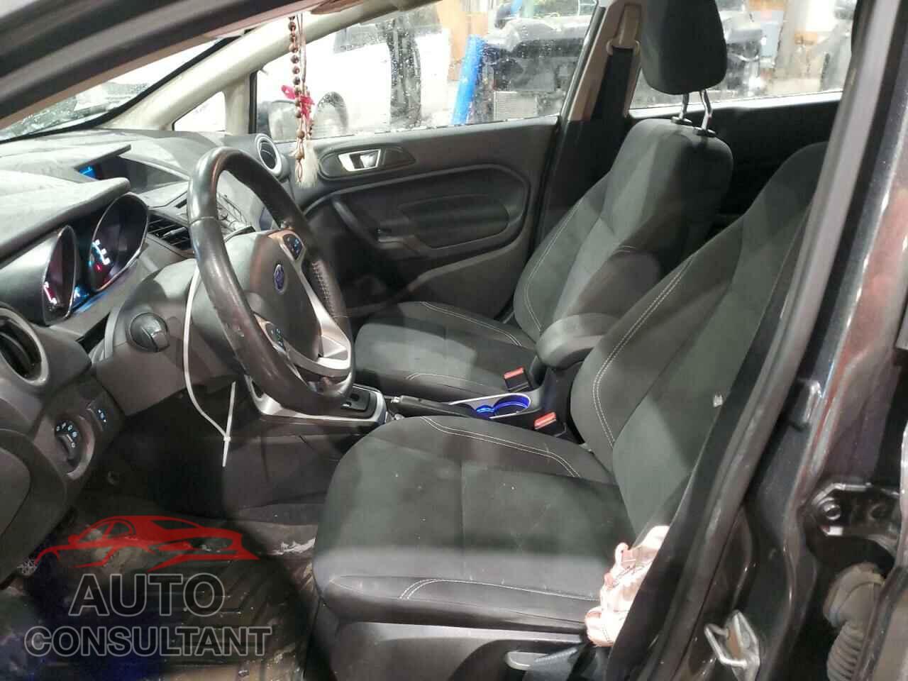 FORD FIESTA 2016 - 3FADP4EJ5GM175413
