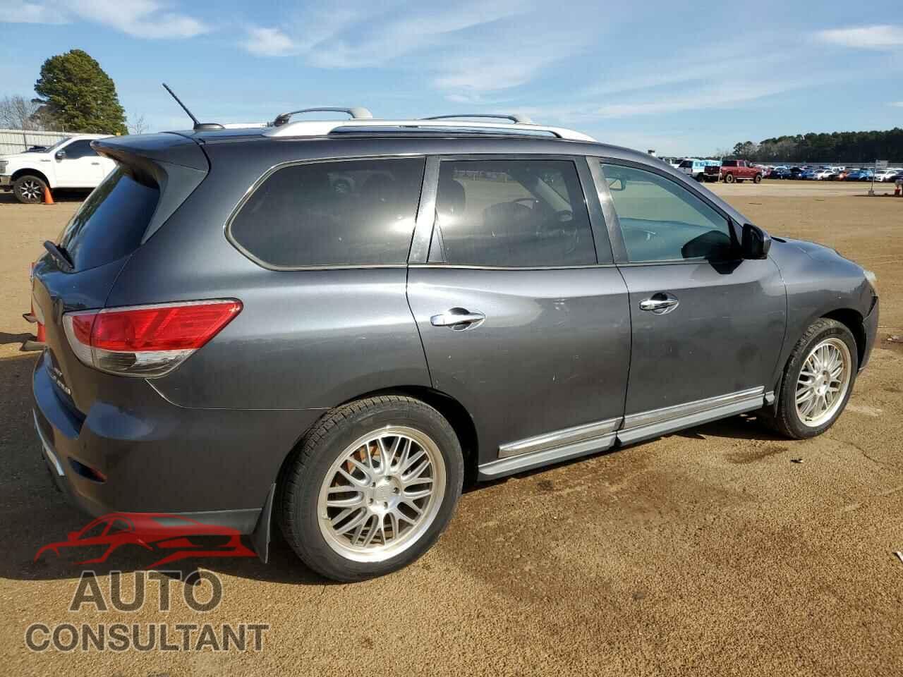 NISSAN PATHFINDER 2013 - 5N1AR2MM1DC668683