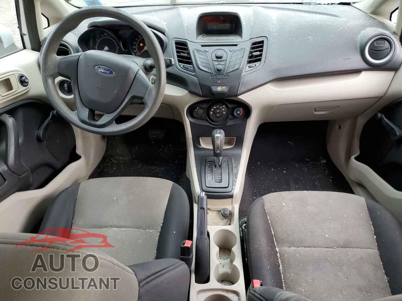 FORD FIESTA 2011 - 3FADP4AJ3BM238202