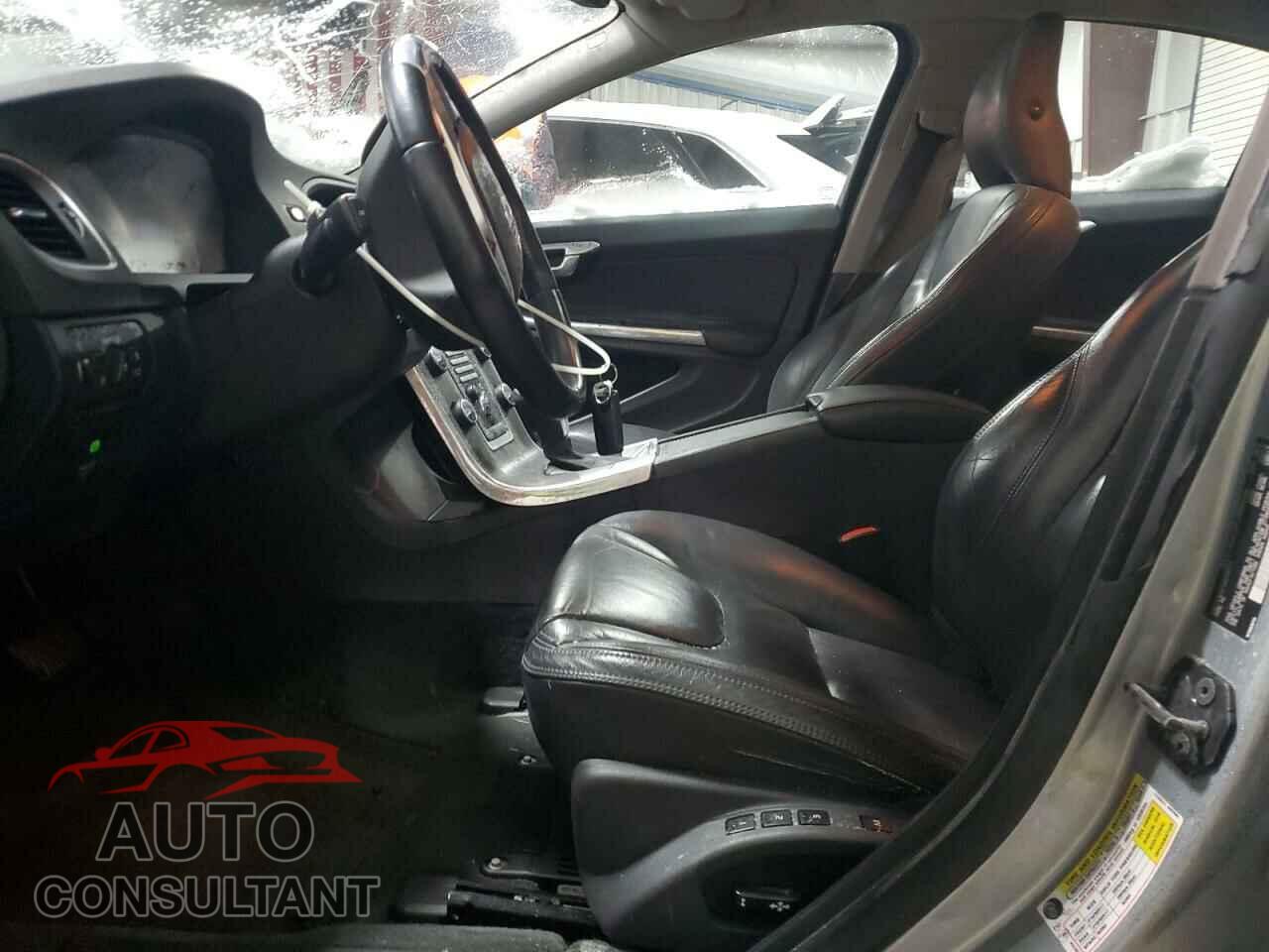 VOLVO S60 2013 - YV1612FS5D2180754