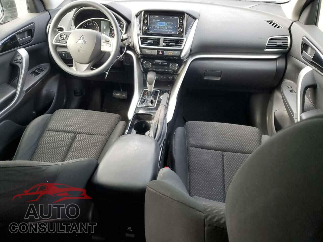 MITSUBISHI ECLIPSE 2018 - JA4AT3AA3JZ057904
