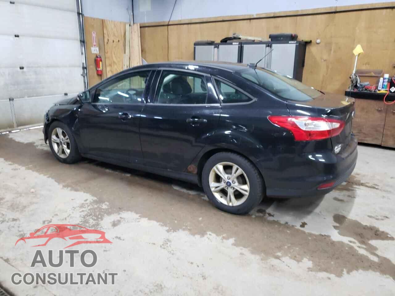 FORD FOCUS 2014 - 1FADP3F27EL389710