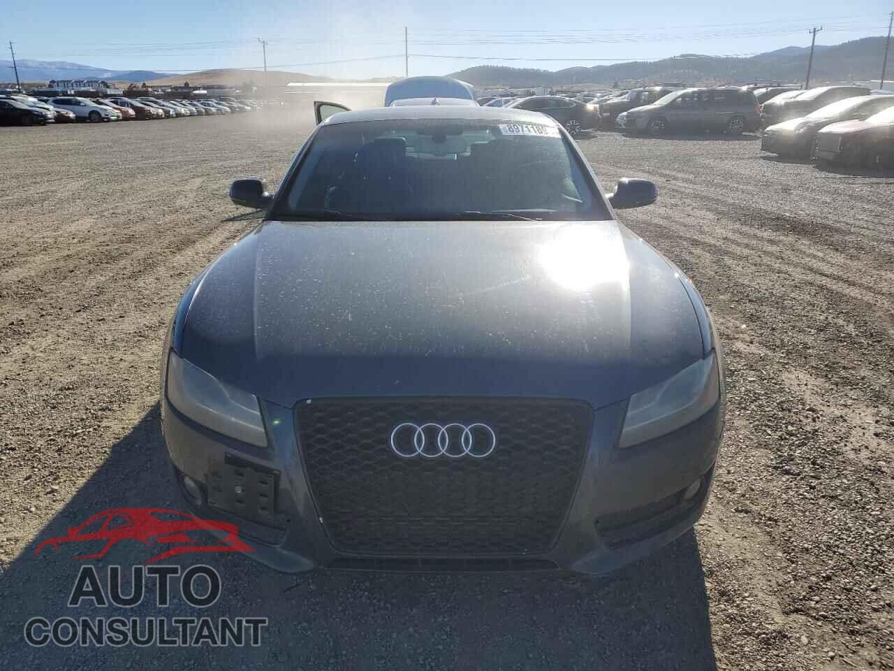 AUDI A5 2011 - WAULFAFR0BA075993
