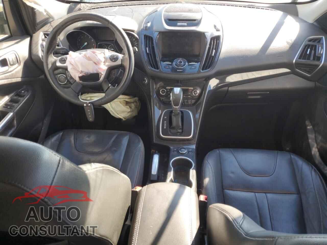 FORD ESCAPE 2013 - 1FMCU0J95DUA58646