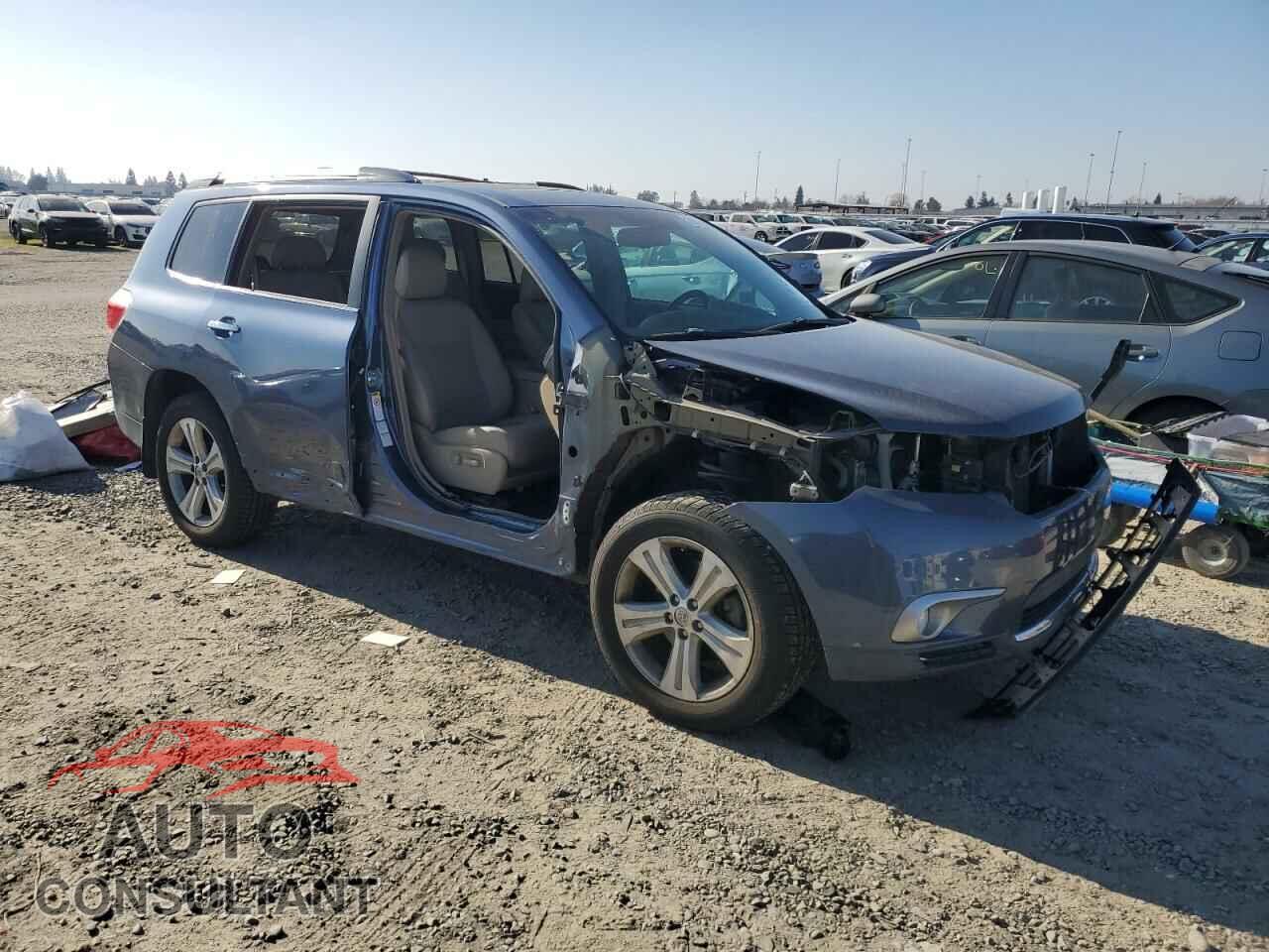 TOYOTA HIGHLANDER 2013 - 5TDDK3EH5DS240823