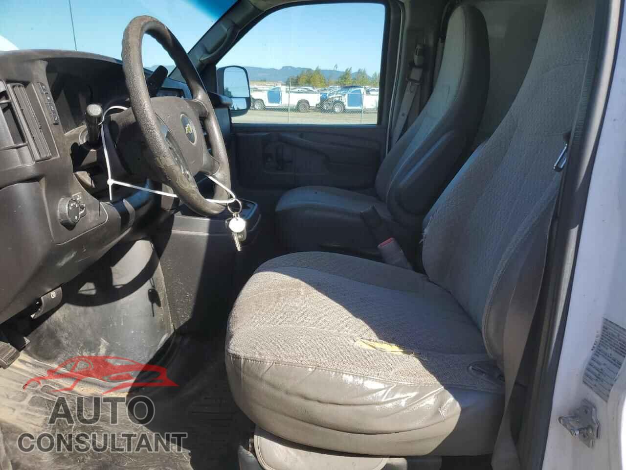 CHEVROLET EXPRESS 2013 - 1GCWGFCA8D1147650