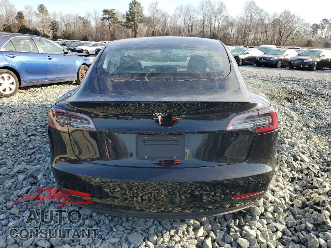 TESLA MODEL 3 2023 - 5YJ3E1EA0PF451219