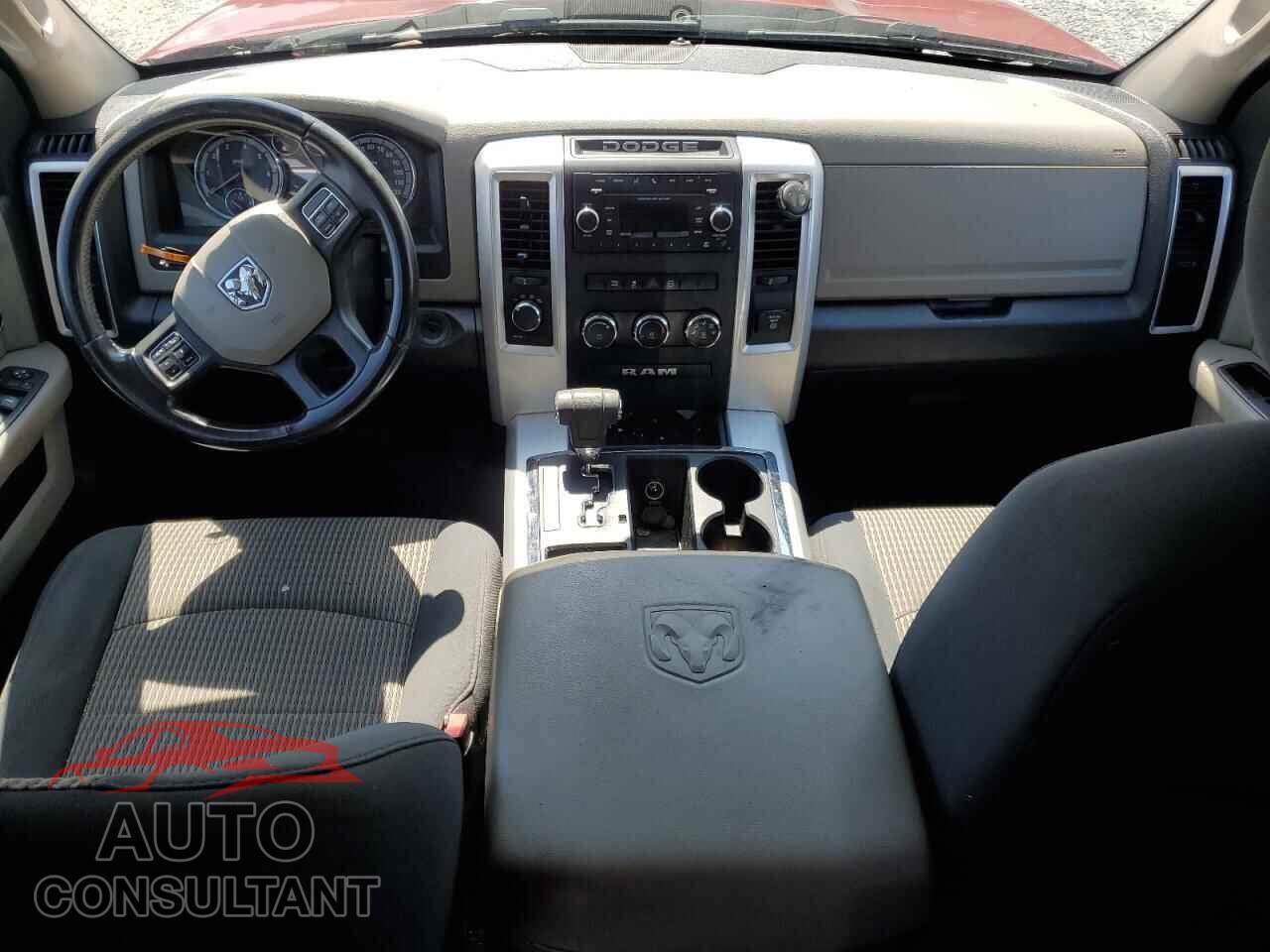 DODGE RAM 1500 2012 - 1C6RD7LT3CS162909