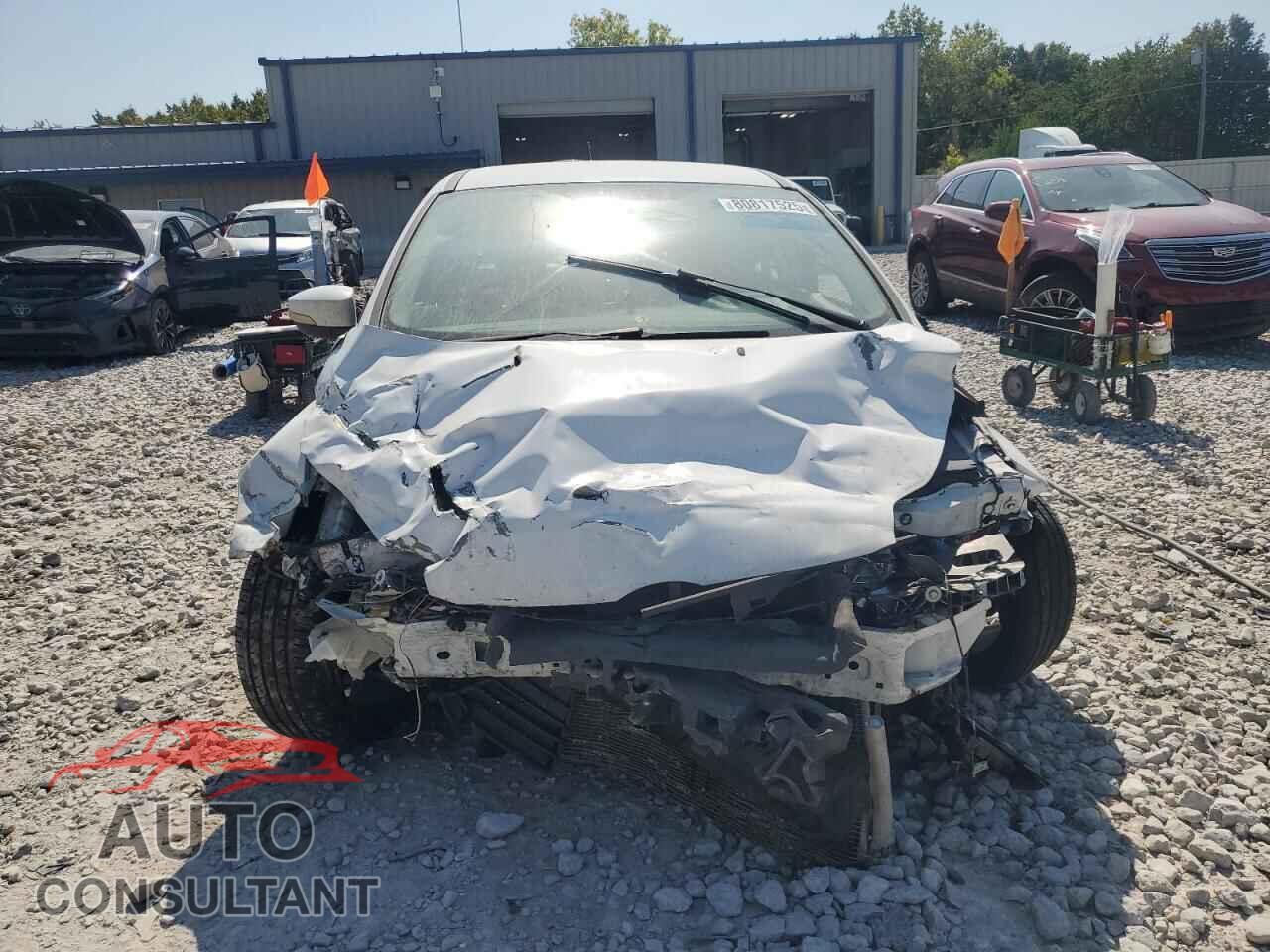 FORD FOCUS 2014 - 1FADP3F24EL261201