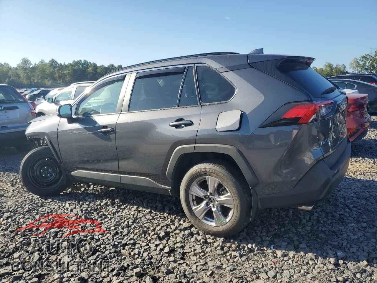 TOYOTA RAV4 2023 - 2T3P1RFV5PC339802