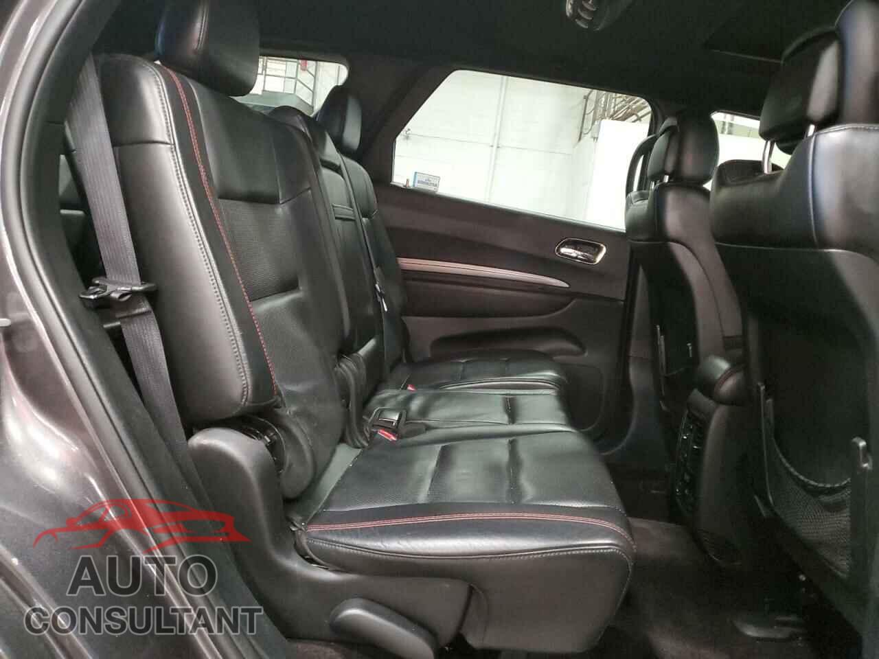 DODGE DURANGO 2018 - 1C4SDJCT9JC176151