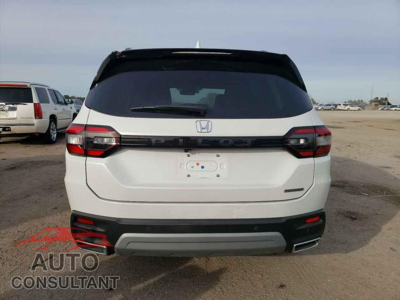HONDA PILOT 2023 - 5FNYG2H79PB005463