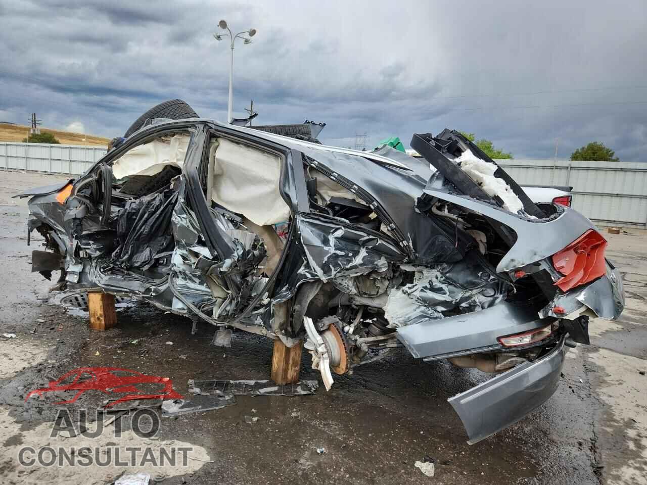 AUDI Q7 2015 - WA1LGAFE1FD033120
