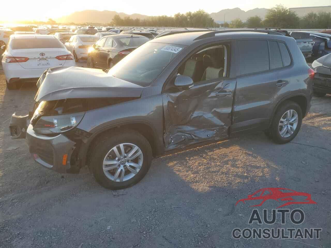 VOLKSWAGEN TIGUAN 2016 - WVGAV7AX3GW585976