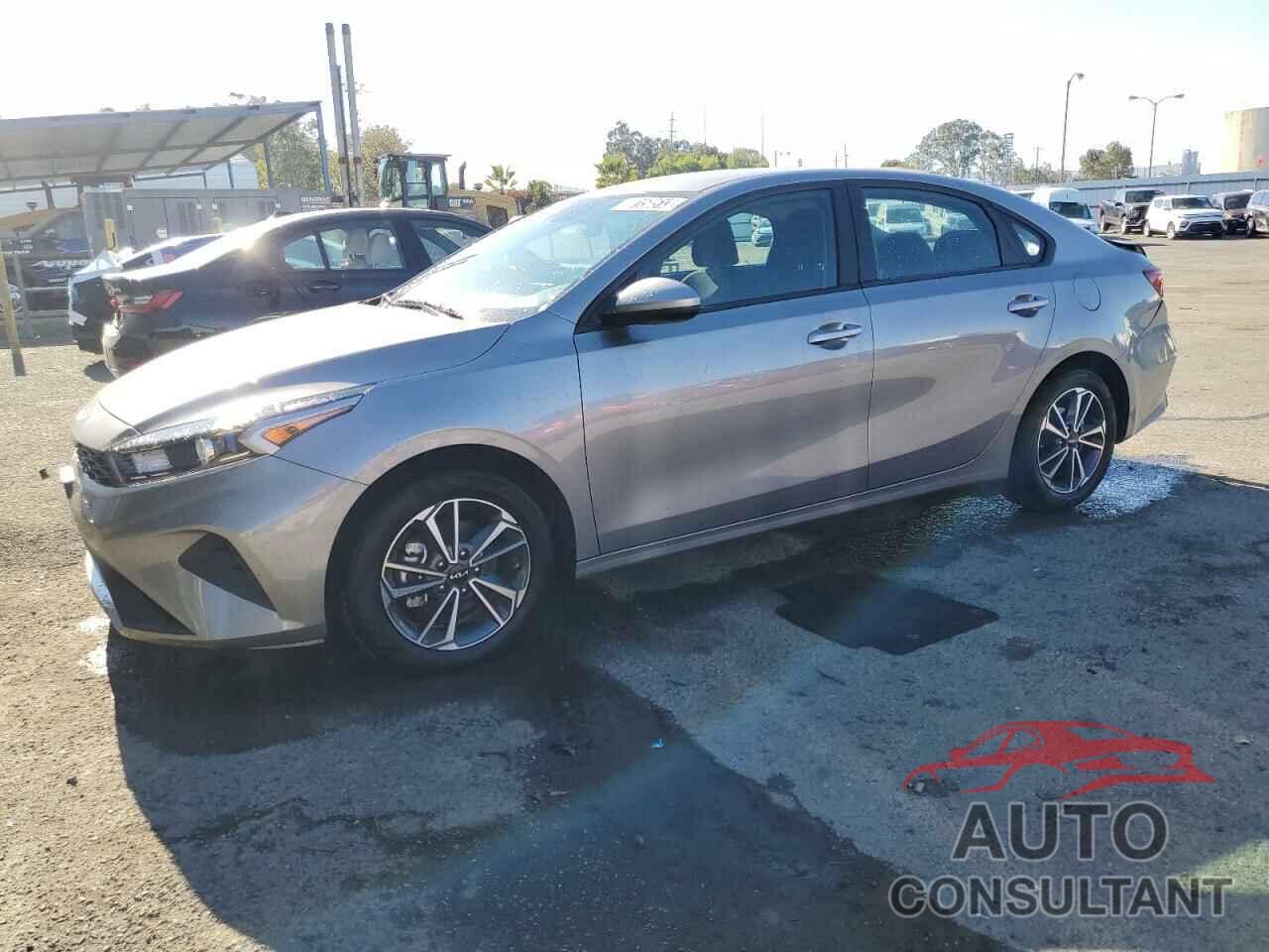 KIA FORTE 2023 - 3KPF24AD9PE551560