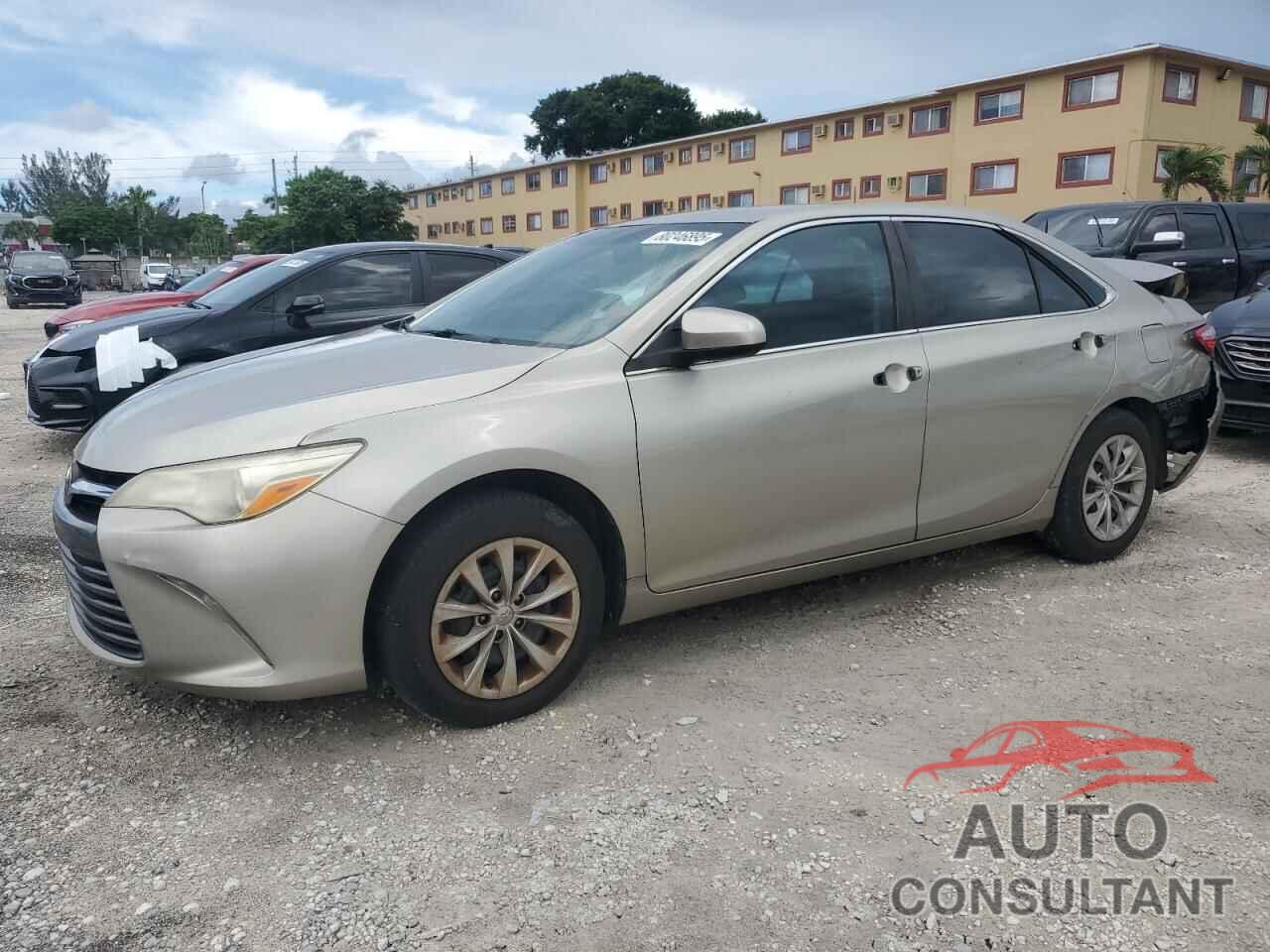 TOYOTA CAMRY 2015 - 4T1BF1FK6FU002743