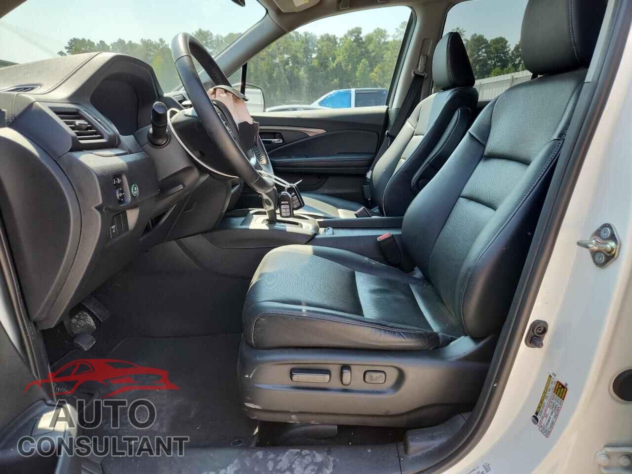 HONDA RIDGELINE 2017 - 5FPYK2F50HB010849