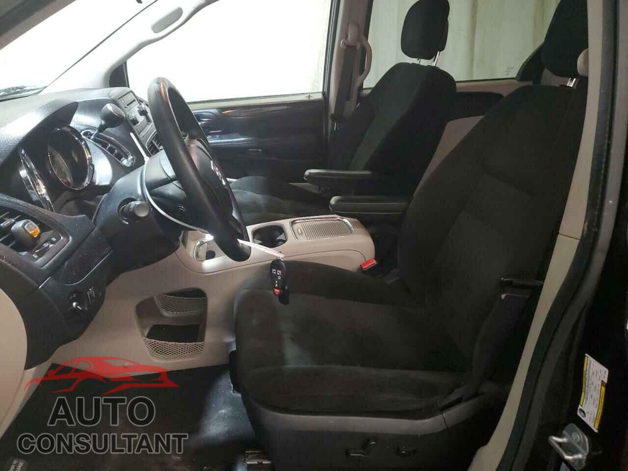 DODGE CARAVAN 2015 - 2C4RDGCG9FR717105