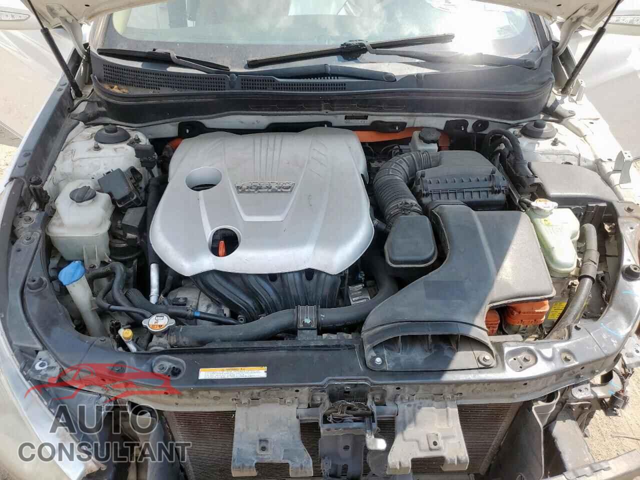HYUNDAI SONATA 2012 - KMHEC4A43CA022199