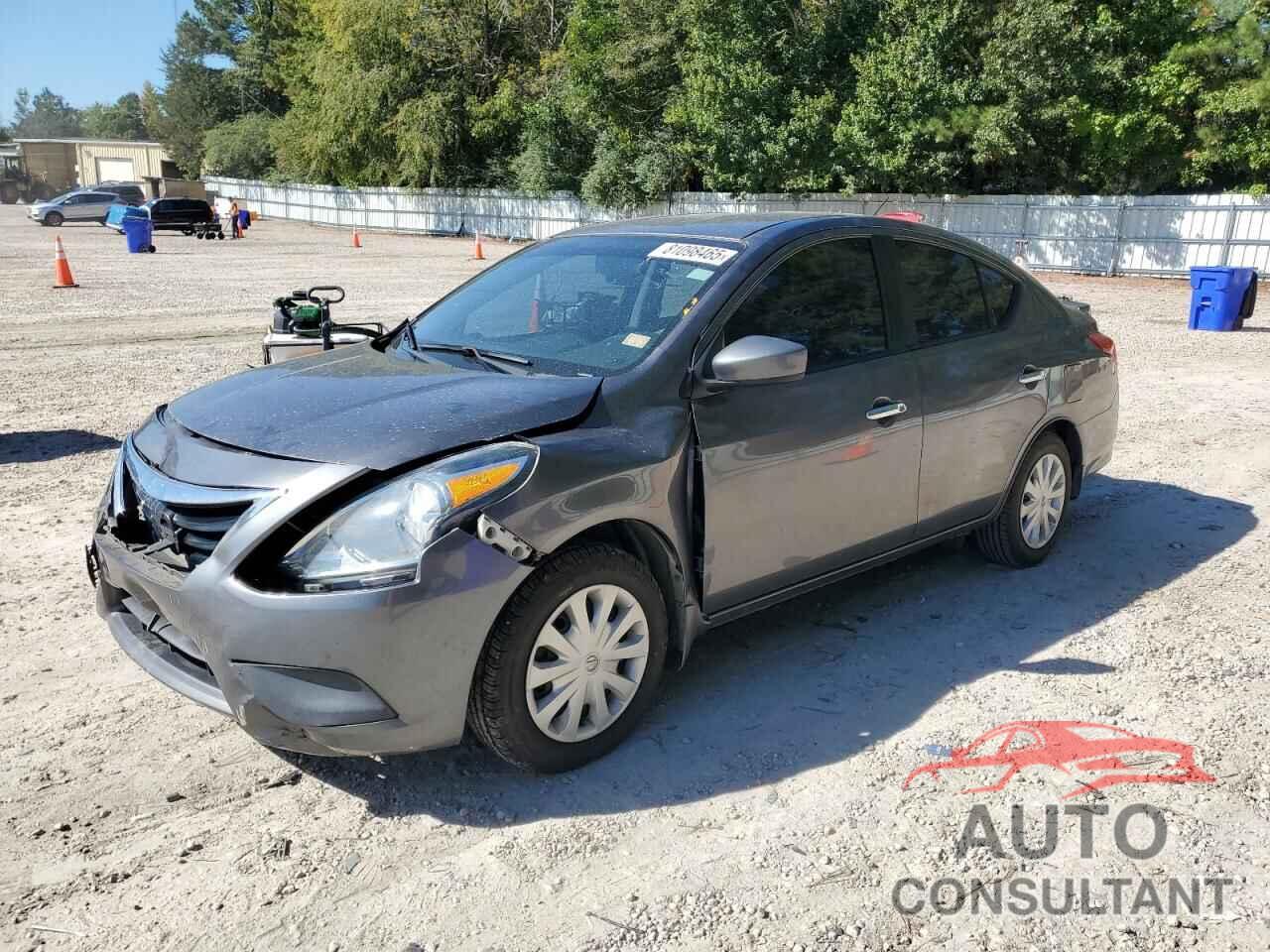 NISSAN VERSA 2017 - 3N1CN7AP3HL830010