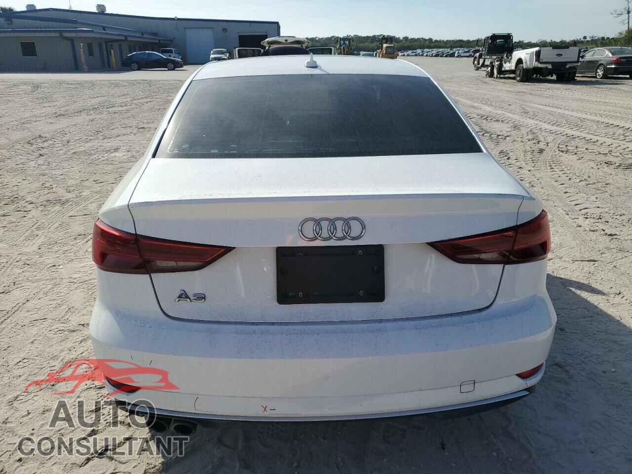 AUDI A3 2017 - WAUAUGFF7H1066366