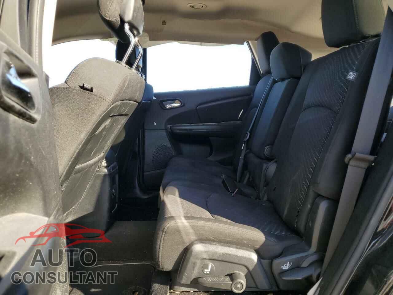 DODGE JOURNEY 2017 - 3C4PDCBG8HT530973