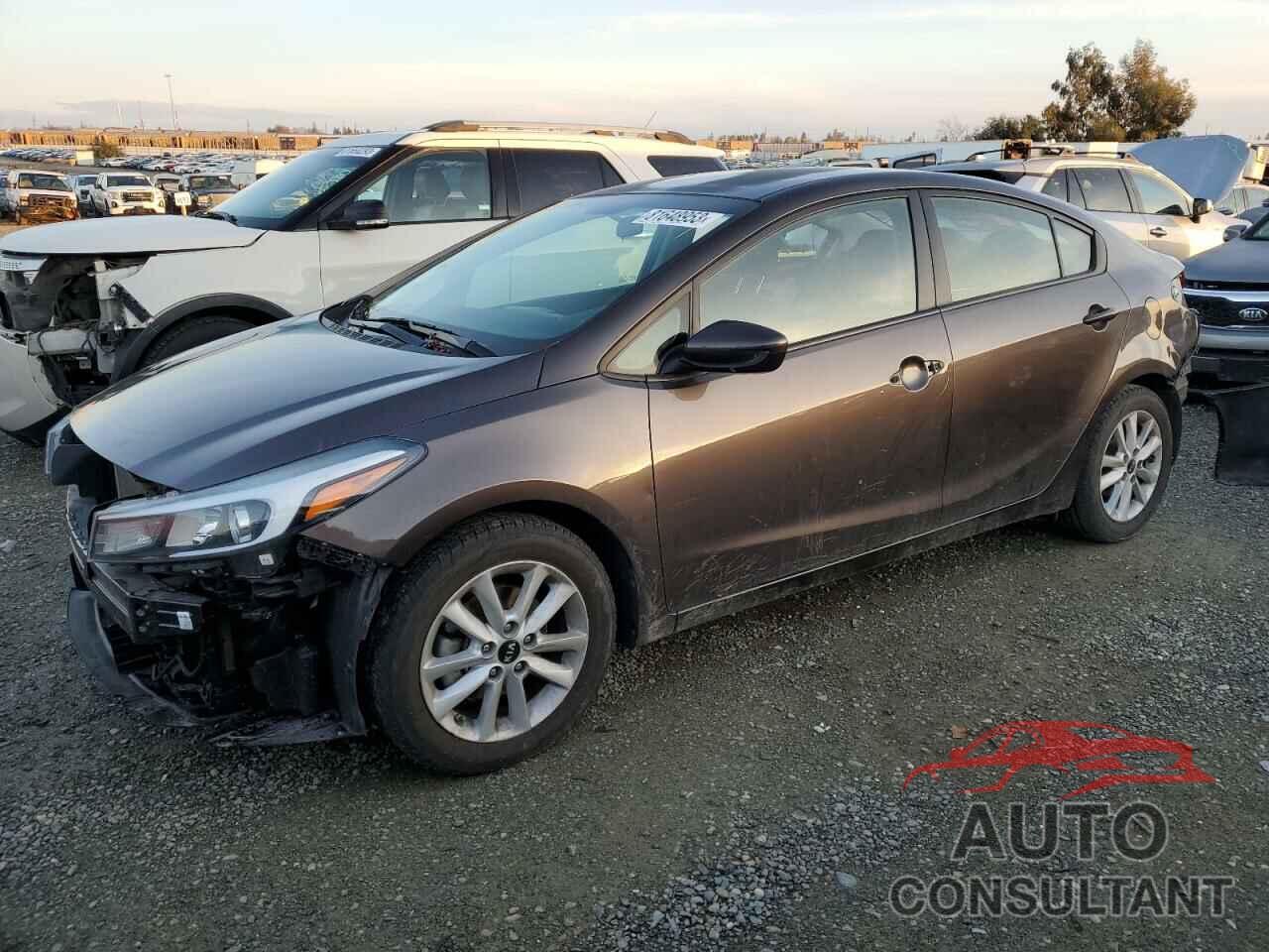 KIA FORTE 2017 - 3KPFL4A77HE009057