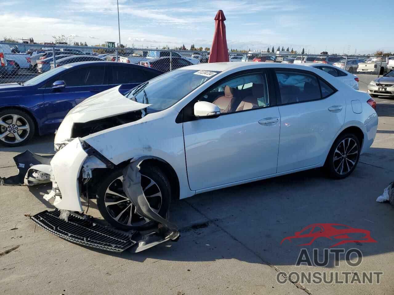 TOYOTA COROLLA 2017 - 5YFBURHE4HP721053