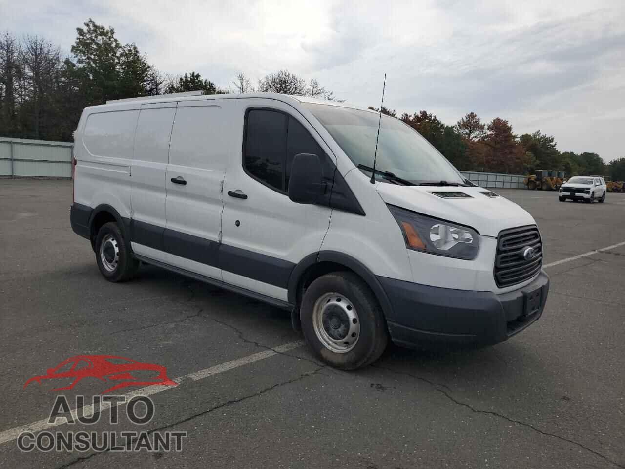 FORD TRANSIT 2018 - 1FTYE1ZM5JKA46199