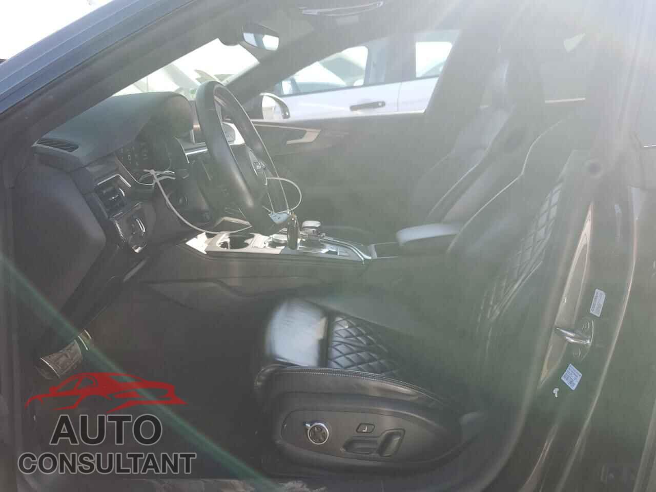 AUDI S5/RS5 2018 - WAUB4CF50JA127129