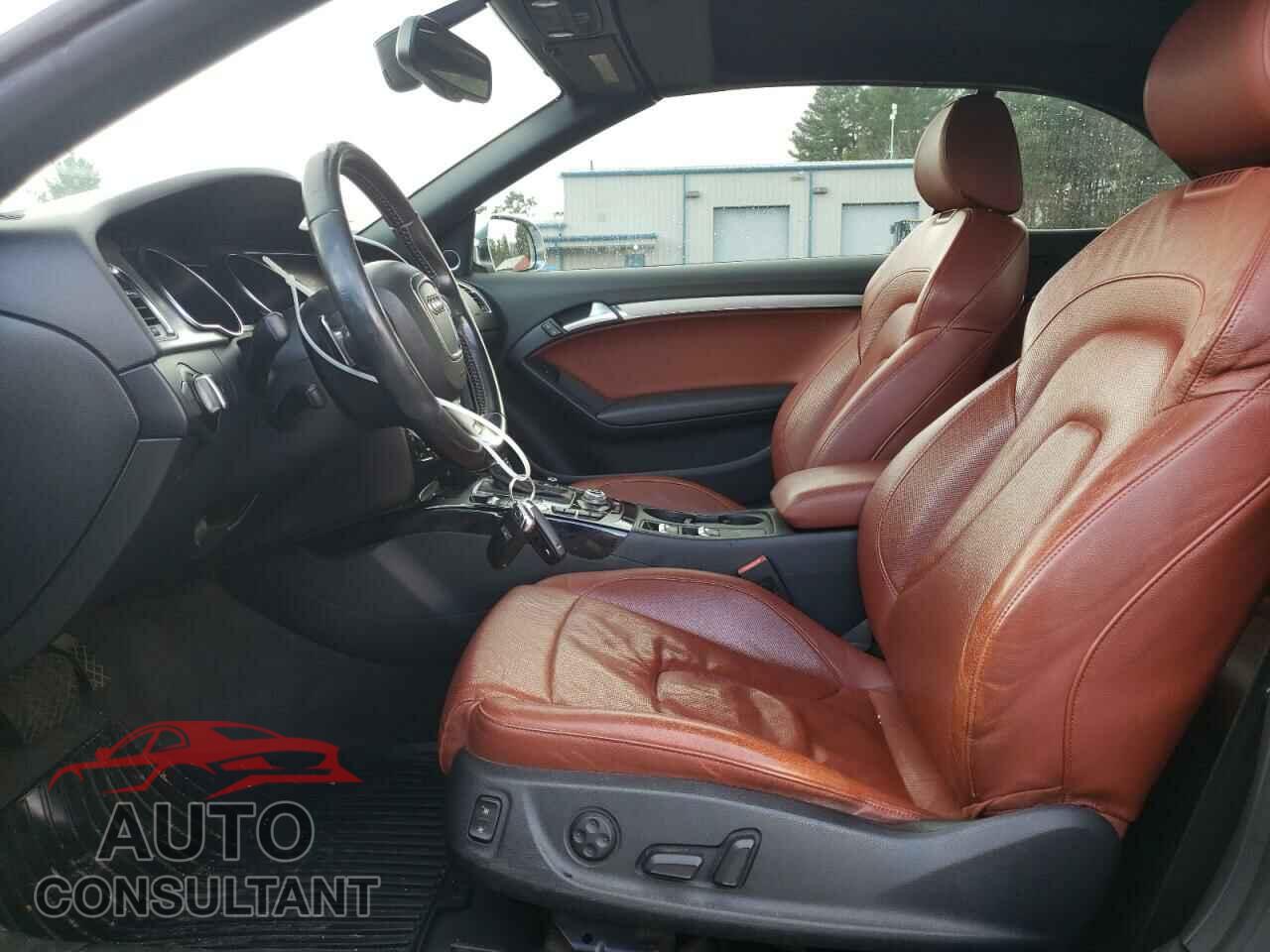 AUDI S5/RS5 2012 - WAUCGAFH7CN001064