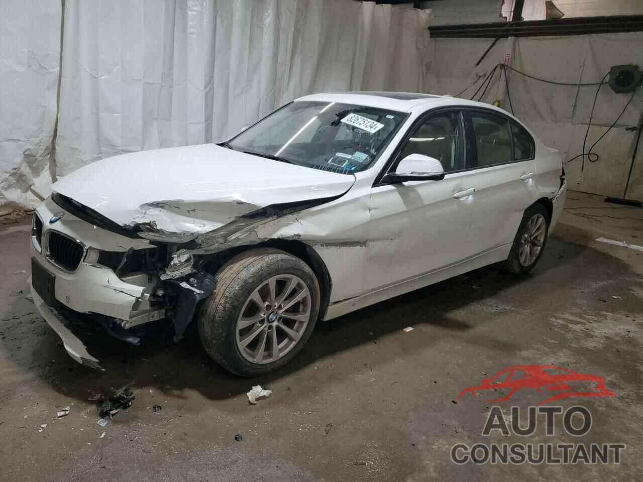 BMW 3 SERIES 2017 - WBA8E5G5XHNU41245