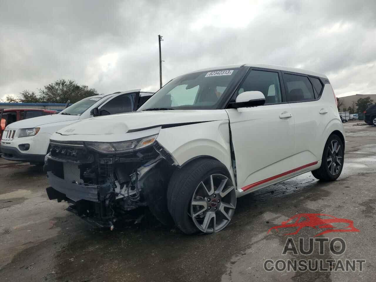 KIA SOUL 2022 - KNDJ63AU6N7830048