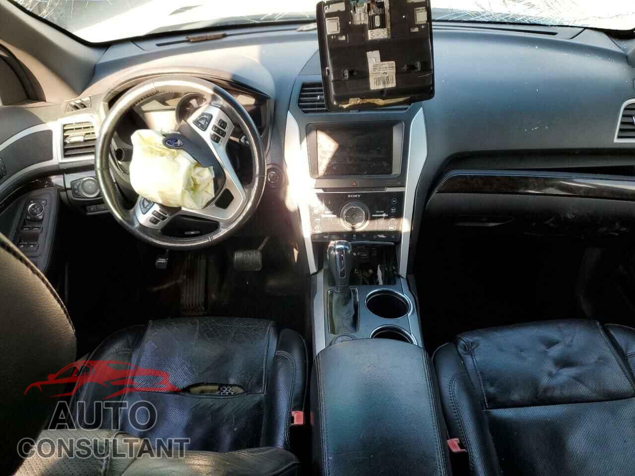 FORD EXPLORER 2013 - 1FM5K8F86DGB04643