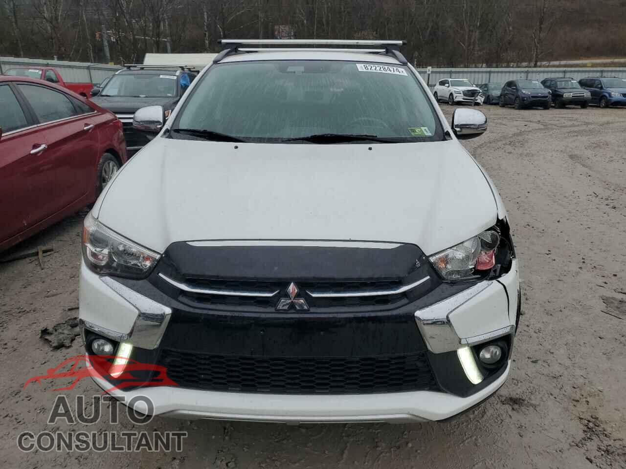 MITSUBISHI OUTLANDER 2019 - JA4AR4AW7KU014861