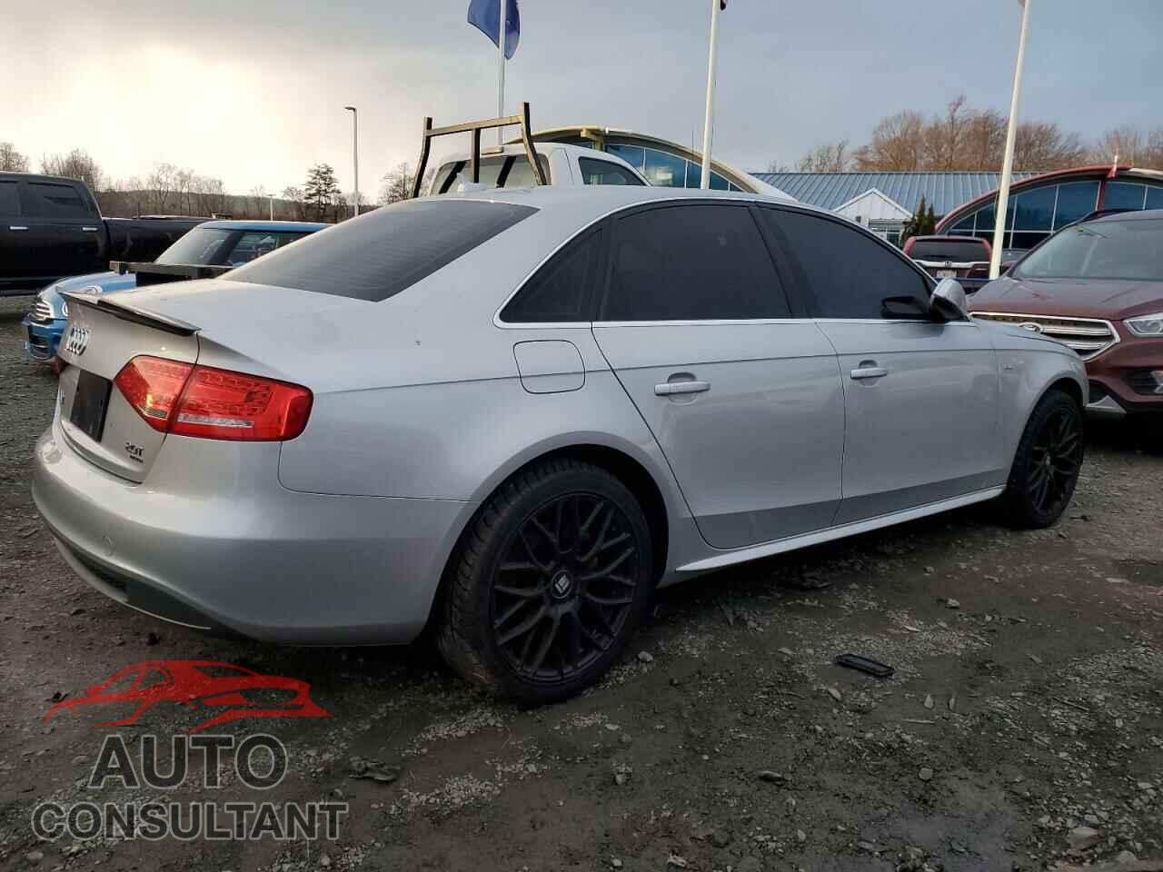 AUDI A4 2012 - WAUFFAFL2CA119132