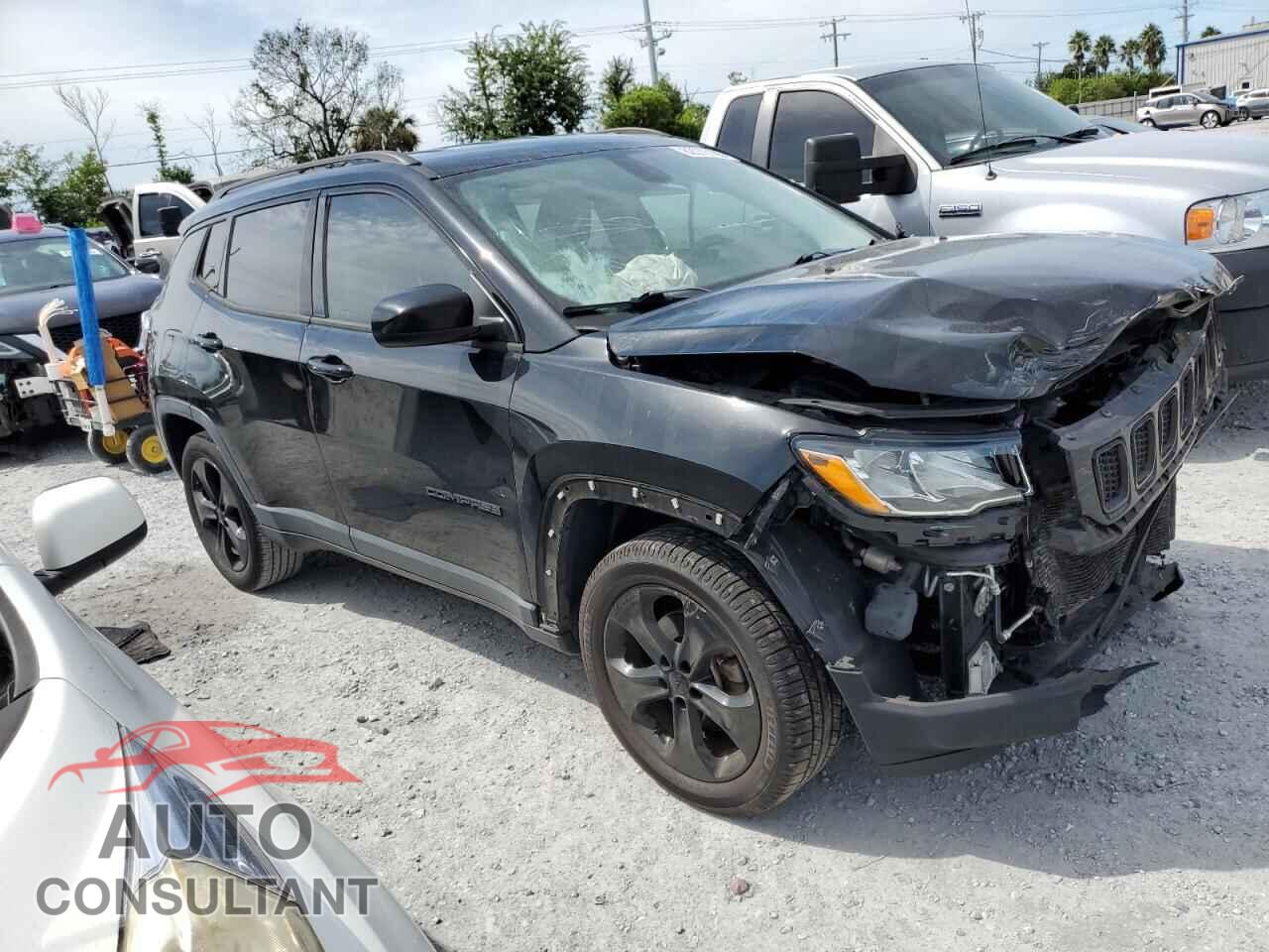 JEEP COMPASS 2018 - 3C4NJCBBXJT327030