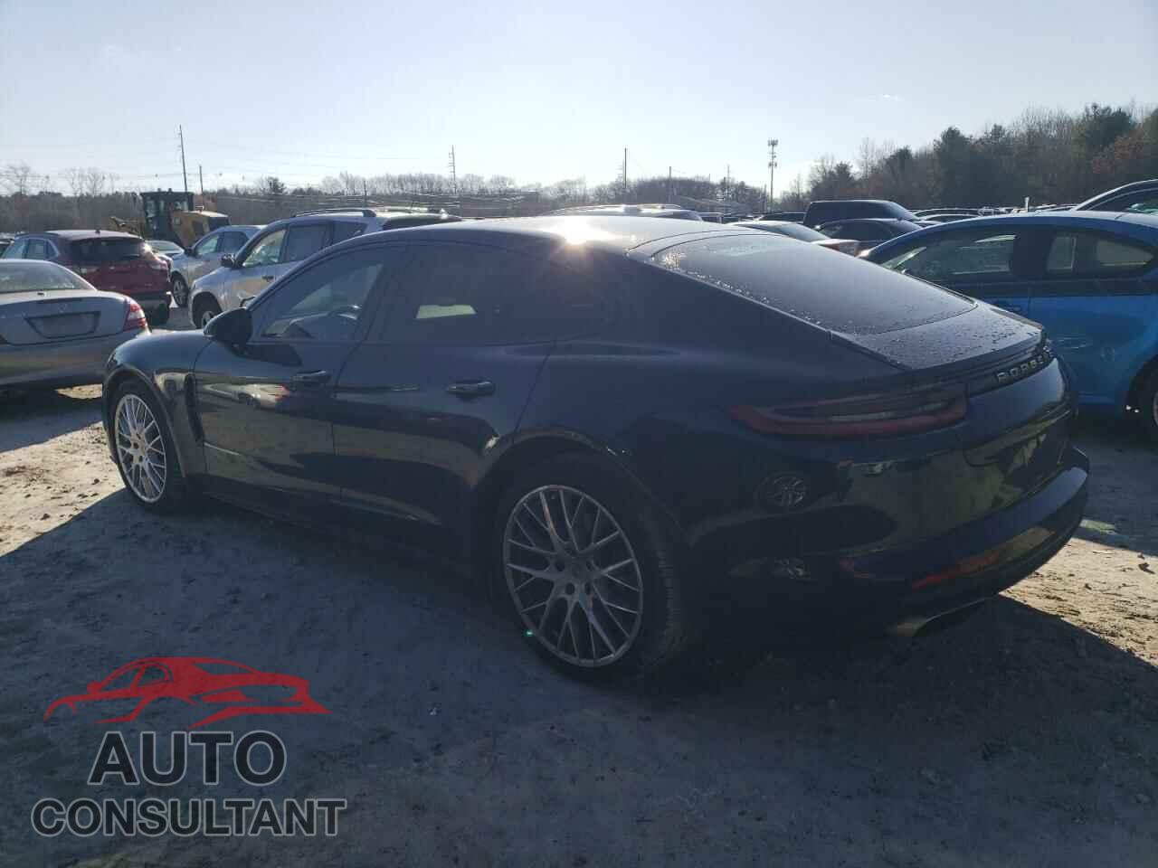 PORSCHE PANAMERA 2018 - WP0AA2A72JL104157