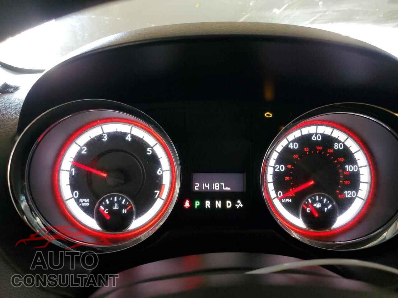 DODGE CARAVAN 2013 - 2C4RDGCG9DR678576