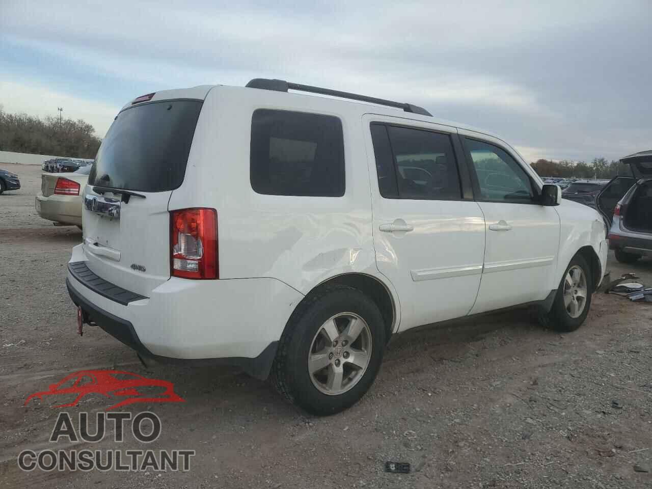 HONDA PILOT 2010 - 5FNYF4H57AB012965